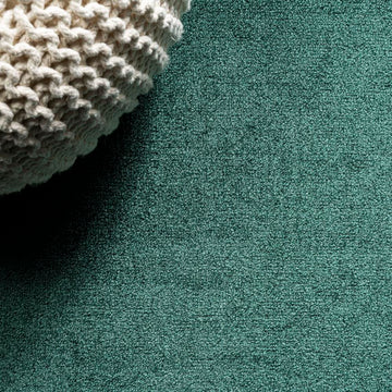 Haze Solid Low-pile Area Rug Emerald